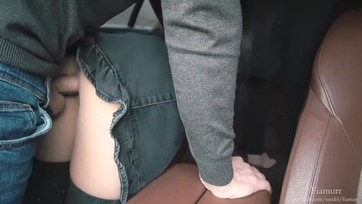 Tini pakolva a kocsiban kufircol Thumb