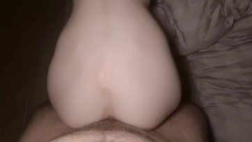 Alvó húgicámnak a pinájába raktam Thumb