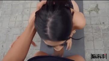 Giselle Montes lecumiztatva és szétkefélve Thumb