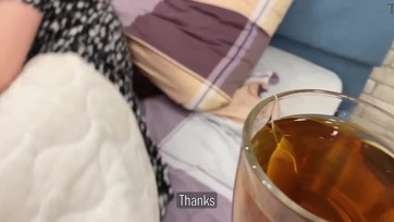 Megláttam a mostoha anyukám kerekalakú picsáját és olyannyira bemerevedett a dákóm hogy megkúrtam Thumb